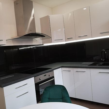 Slnecny Apartman Blizko Centra Apartment Kosice Ngoại thất bức ảnh