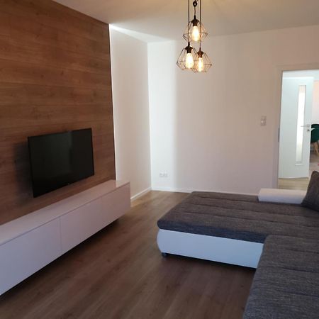 Slnecny Apartman Blizko Centra Apartment Kosice Ngoại thất bức ảnh